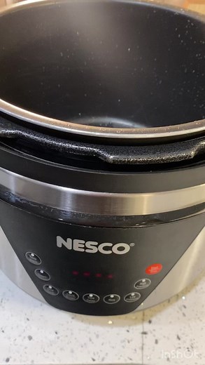 Collard Greens & Smoked Neckbones Instructions: Add smoked meat to pressure cooker Add Seasonings & Chicken Broth or water (1 cup) Pressure cook for 30 minutes on high Add in Greens Add Oil Add more broth (1 cup) Pressure cook for 45 minutes on high Enjoy! | Cooking with Aisha