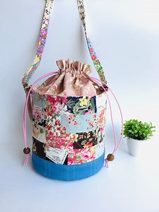 Floral Patchwork Bucket Bag: Quilted Canvas Crossbody - Etsy