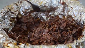 This extremely tender and deliciously seasoned SHREDDED MEXICAN BEEF can be used in a variety of Mexican-inspired dishes. It is super versatile and so easy to make! GET THE RECIPE: https://www.fromvalerieskitchen.com/shredded-mexican-beef-and-a-marriage-proposal/ | Valerie's Kitchen