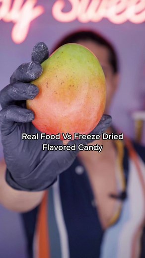 Real Food Vs Freeze Dried Candy 😍 Use Code: Drewfreeze for $4 Candy 🍭 #asmr #satisfying #candy #eating #freezedriedcandy #fyp