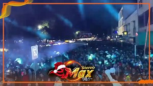 5K views · 136 reactions | Así disfrutamos la actuación de Alberto Pedraza en la #MaxiPosada de #Apizaco! Gracias a ustedes fue un éxito ! | Stereo Max | Facebook