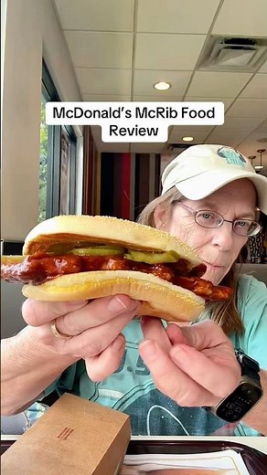 McDonald’s McRib Food Review #mcdonalds #fastfoodreview #foodreviews