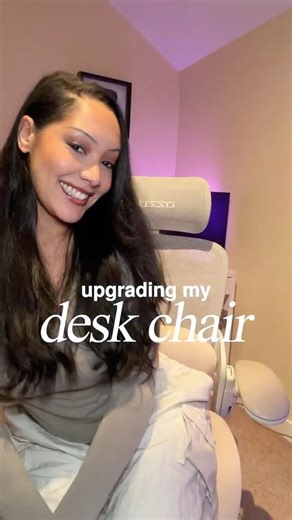 the perfect office/gaming chair and its built for women’s bodies 🥹🤍 #gamingchair