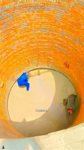 An ancient method of digging wells.#didyouknow#knowledge#amazing#fyp