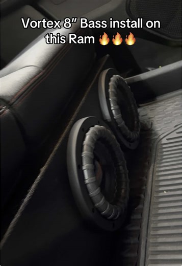 #twisteraudio #basshead #caraudio #8inchsubs