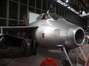 Saab J-29F Tunnan - Photos & Video