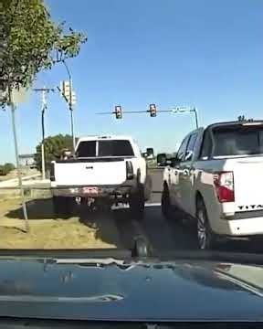 White Pickup Hits 80 MPH and Flees Oklahoma Police! #policechase
