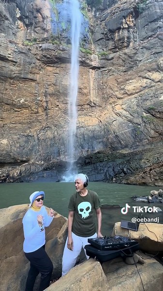 Disco Dance Couple in Classic Disco Vibes at Waterfall | DJ Party