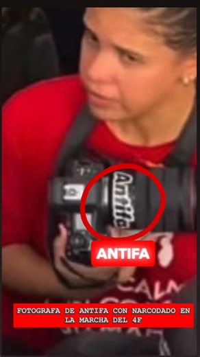 PARRITANEWS on Instagram: "Antifa es una organización anarquista y militarista que aboga explícitamente por el derrocamiento del Gobierno de Estados Unidos, las fuerzas del orden y nuestro sistema legal. Utiliza medios ilegales para organizar y ejecutar una campaña de violencia y terrorismo a nivel nacional con el fin de lograr estos objetivos. Esta campaña incluye esfuerzos coordinados para obstruir la aplicación de las leyes federales mediante enfrentamientos armados con las fuerzas del orden,