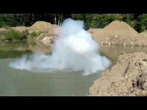 Anderson University sodium toss (explosion)