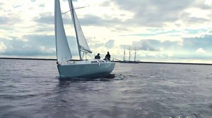 Looking for a compact, comfortable and excellent yacht for not too high a price? Check out Hanse 355! | SailingEurope