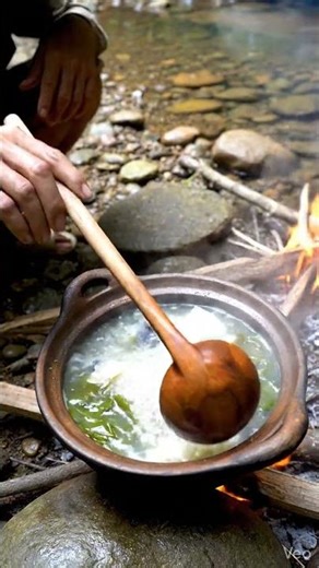 Canh Chua Cá Lăng Lá Me Rừng | Sour Catfish with Wild Tamarind Leaves #primitiveplus