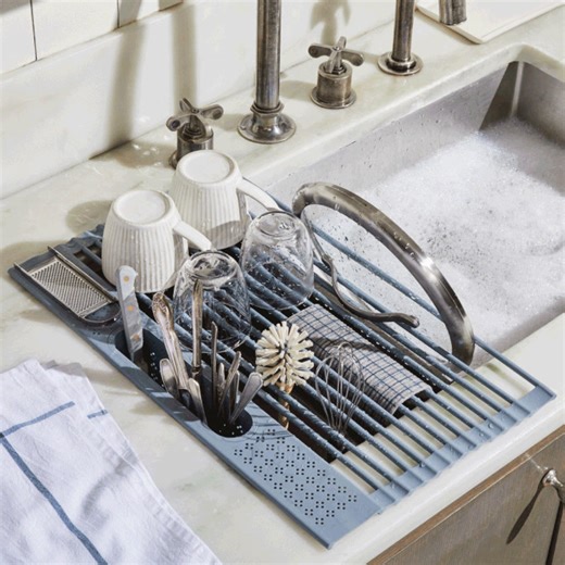This neat drying rack fits over one side of your sink and come in colors Smoked Salt (white), Peppercorn (grey) or Slate Blue (a blue/grey) colors. ♥♥♥ Get yours here -> https://bit.ly/3ftfNmM (affiliate link) | Crock-Pot Ladies
