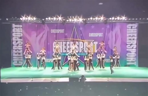 Most iconic moment 🖤 #cheer #allstarcheer #cheerstunts #topgunallstars