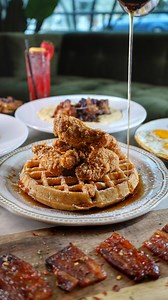 This is a brand new restaurant in the Pearl area of San Antonio Texas @tryst.sa Here they serve Top Notch Southern Food in a gorgeous upscale atmosphere. 🥂Brunch Saturday & Sunday 10am-3pm •🎶Live DJs: A different vibe every day, spinning the hottest tracks from 11AM - 2PM Some of their Southern Brunch Favorites * Hand Crafted Cocktails * Billionaire Bacon * Catfish Grits * Oxtails Grits * ��Grilled Pork Chops Eggs * ��Chicken & Waffles * Banana Foster Cheesecake * Sweet Potato Crème brûlée Wou