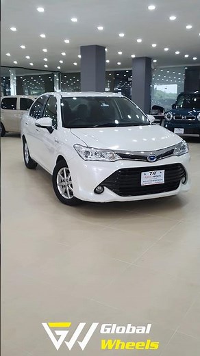 Toyota Corolla Axio Hybrid short Review