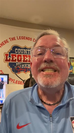 I just finished recording this week show for country legends Jukebox click here to hear what’s on the show this week | Country Legends Jukebox with Jay Dean