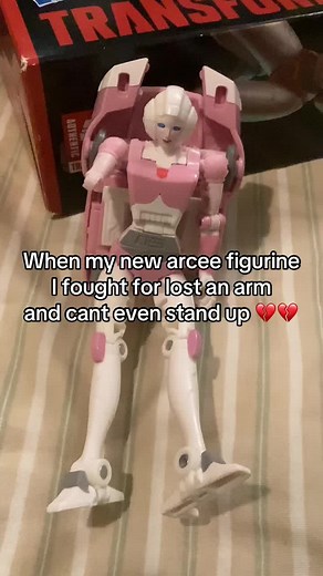 Emotional Moments with Arcee: A Transformers Tribute