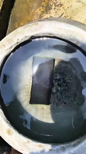 motorola edge 50 fusion water test #viral #tech #popular #motorola #shorts #10kviews