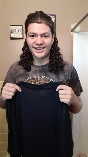 I bought a silly shirt #contentcreator #youtuber #fyp #spongebob
