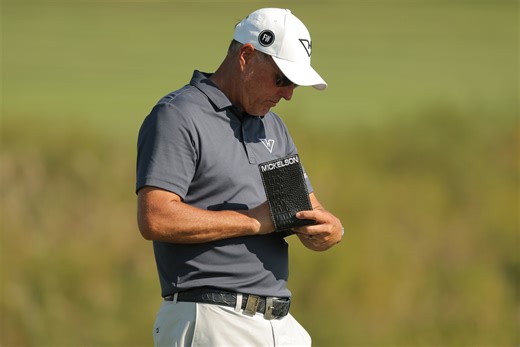 Phil Mickelson shares a “valuable lesson” for parents to teach their children