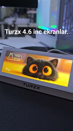 Turzx 4.6″ Screen Review | Customize Your System with a Mini PC Screen!