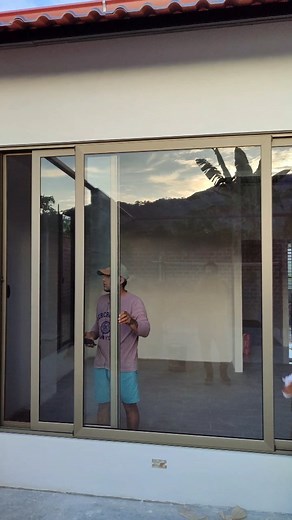 1.1K views · 512 reactions | "¡Sorpresa total! Mira como quedó esta casa con las ventanas de aluminio que instalamos" | Alumaxi carpintería de aluminio y vidrio | Facebook