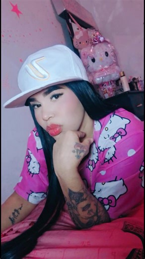 #🌻🌻 Hola Fea💝😝