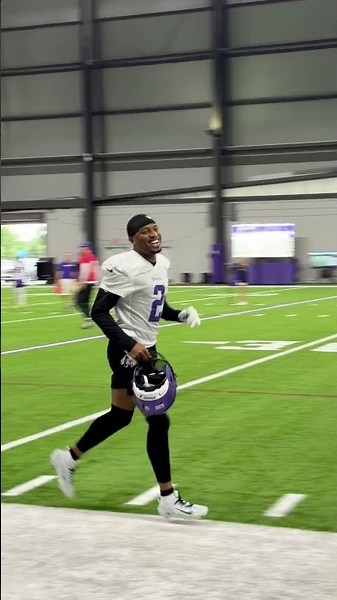 Isaiah Rodgers jumping out of the camera's way 🤣