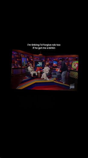 tbh #maurahiggins won she got the birkin #robrausch #traitors #bravotv #birkin robrausch