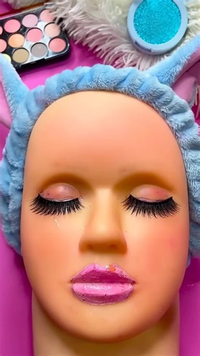 ASMR Makeup Techniques for Minecraft Fans