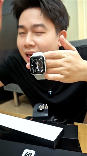 APPLE WATCH SERIES 4 _ 44mm TRẮNG - Zalo: 08.9692.7774 - Call: 08.3799.7774 (Khánh)
