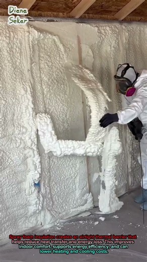 How Spray Foam Insulation Improves Building Efficiency