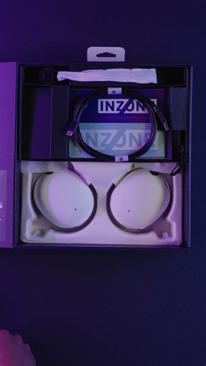 Unboxing the INZONE H9 II Wireless Noise-Cancelling Gaming Headset 🔥 Co-developed with pro-gaming team Fnatic and powered by the same driver as our flagship WH-1000XM6, the H9 II delivers the clarity, balance, and precision every competitive gamer needs. 👾💥⚡ #INZONEbySony #INZONE #SonyINZONE | Sony UK