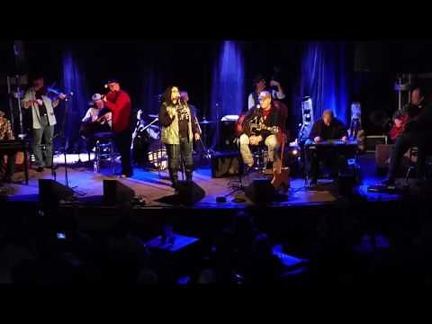 Dara Tucker Performing Patsy Cline's "Crazy" with Vince Gill and the Time Jumpers