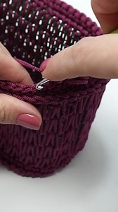 🔝How to crossed DC2TOG 🔝 . . . . . #momìs #crochet #tutorial #crochetlove #uncinetto #handmadewithlove #fattoamano #italy #love #ganchillo #stitch #crocheting #crochetstitch #pattern | Momì's