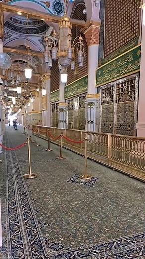 Exploring the Beauty of Mosque Architecture and Community