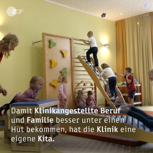 Von Berlin nach Bad Saarow. Warum? Weil die Kinderbetreuung dort besser funktioniert für Familie Lolischkies - dank einer 24-Stunden-Kita. Mehr zur Frage "Wo leben Familien und Senioren in Deutschland besonders gut?", seht Ihr heute Abend in unserer großen Deutschland-Studie: https://www.zdf.de/dokumentation/zdfzeit/deutschland-studie-102.html | ZDF