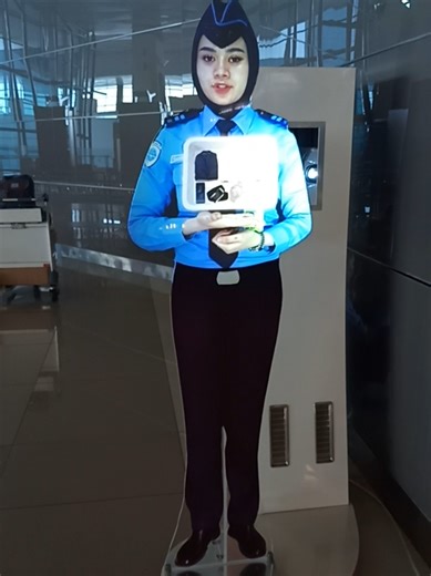 8 tahun menanti .. akhirnya ketemu dengan zamannya Ai... yuk gas ke bio kalau mau Tau cara buatnya... #VirtualManekinHologram #promomakanharian #MappingHologram #SevenVisualHologram