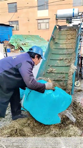 Forging Green Gold: The Machine That Seals Feed in Plastic Armor