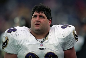 "Rough day for Baltimore" - NFL fans react to the demise of Ravens legend Tony Siragusa
