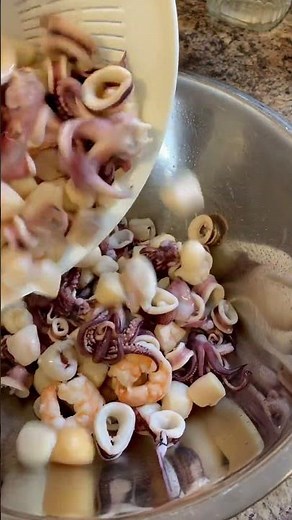 My Go-To Refreshing Seafood Salad 🍋🦐