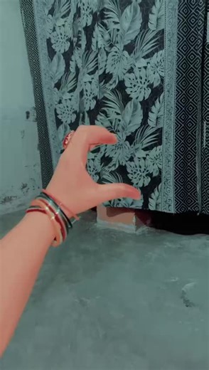 Pyar pyar pyar😏🤣🤣##foryou #foryoupage #fyp #handvideo #views problem#tiktok