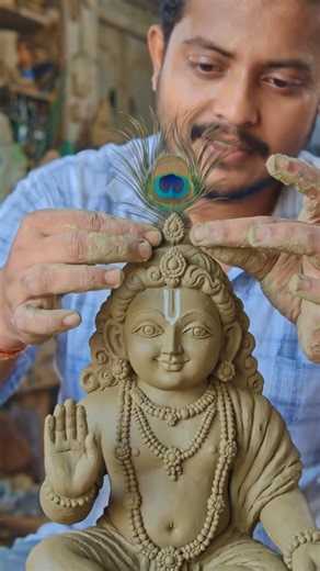 Incredible Bal Krishna Idol Making 😲 | Laddu Gopal Clay Sculpture | Satisfying ASMR Art #shorts