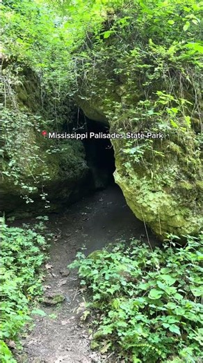 Illinois’ Most Underrated State Park?👀