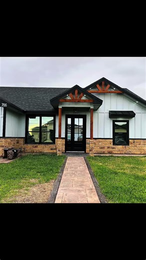 Professional Window Tinting for Homes and Businesses