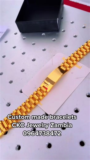 Personalized Jewelry That Tells Your Story