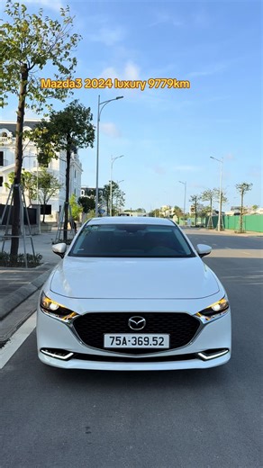 2024 Mazda3 Luxury Review: Impressive Performance and Style