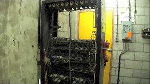 Machine Room Ride on 1972 Otis Geared Traction Elevator @ 157-161 George St, Liverpool