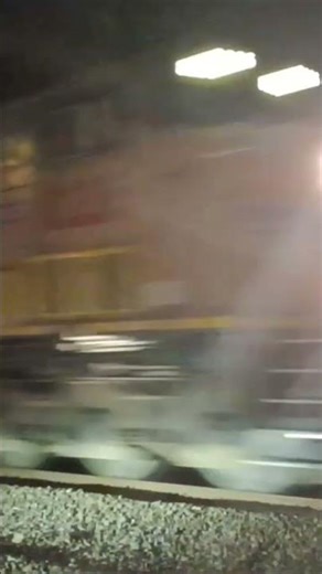 #norfolksouthern #nsrailfans #unionpacific NS train 28A with 2 Union Pacific engines